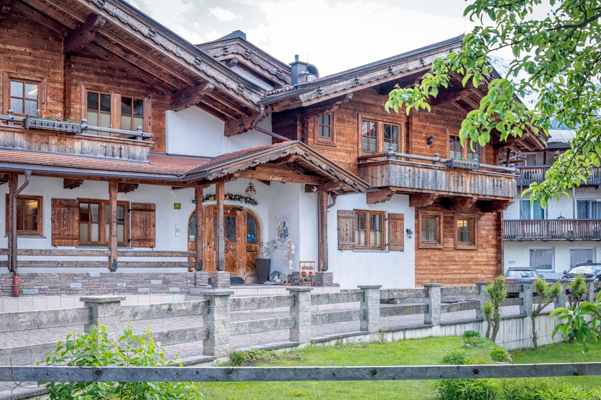 Апартаменти Alpenliving Майргофен Екстер'єр фото